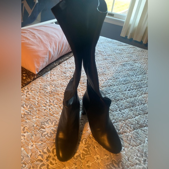 Ann Taylor leather boots - Picture 5 of 10